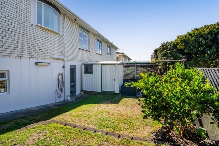 Photo of property in 11b Hine Street, New Plymouth, 4310