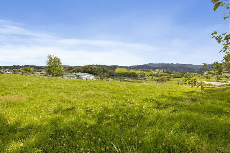 Photo of property in 2212 Cove Road, Mangawhai, 0573