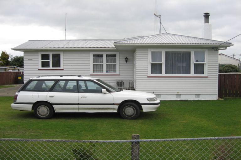 Photo of property in 93 Liverpool Street, Levin, 5510