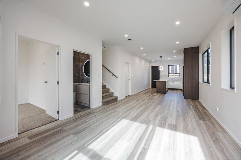 Photo of property in 10d Fraser Road, Papatoetoe, Auckland, 2025