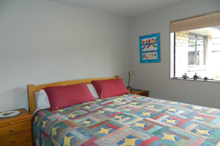 Photo of property in 7 Charlotte Street, Stanmore Bay, Whangaparaoa, 0932