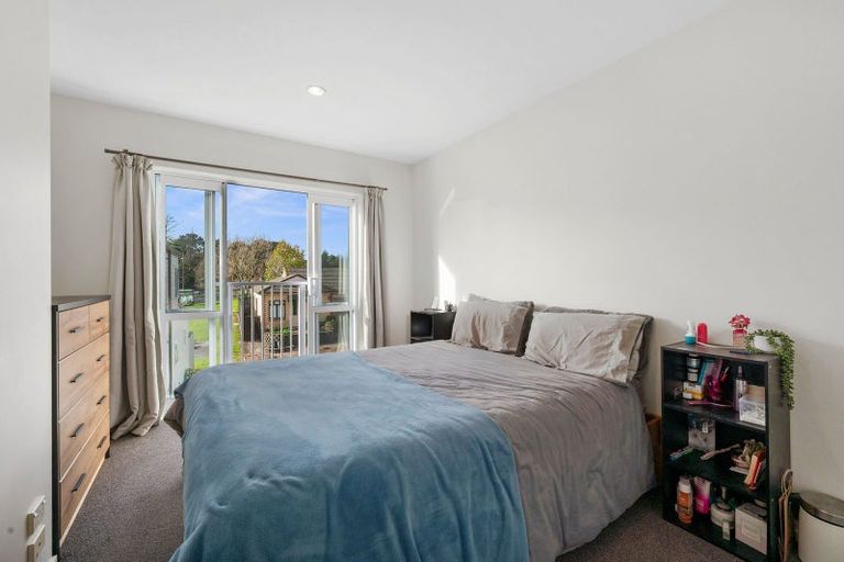 Photo of property in 13/30 John Jennings Drive, Oteha, Auckland, 0632