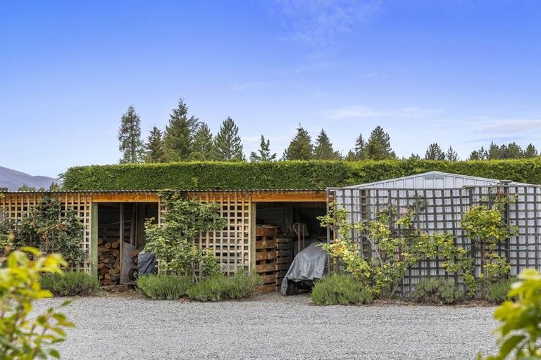 Photo of property in 203 Glen Lyon Road, Twizel, 7901