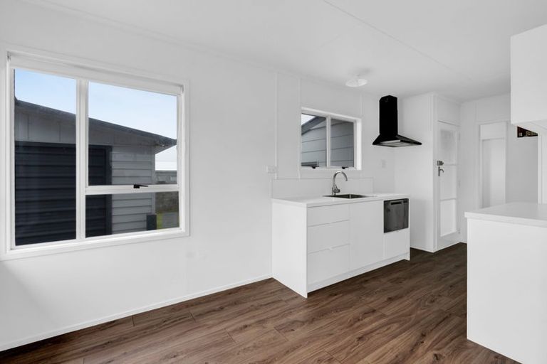 Photo of property in 12 Veronica Place, Bell Block, New Plymouth, 4312