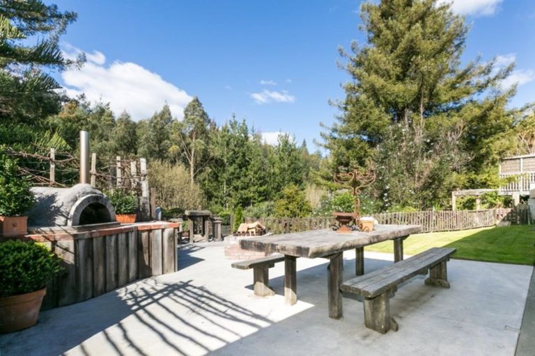 Photo of property in 15 Tokomaru Drive, Havelock North, 4130