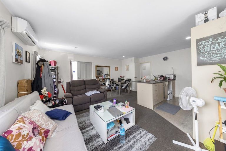 Photo of property in 7 Scarlet Drive, Ranui, Auckland, 0612