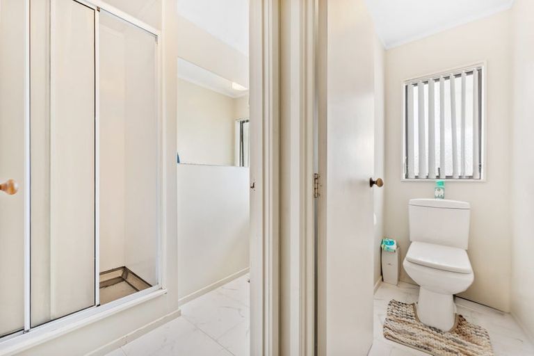 Photo of property in 33 Gledstane Road, Stanmore Bay, Whangaparaoa, 0932