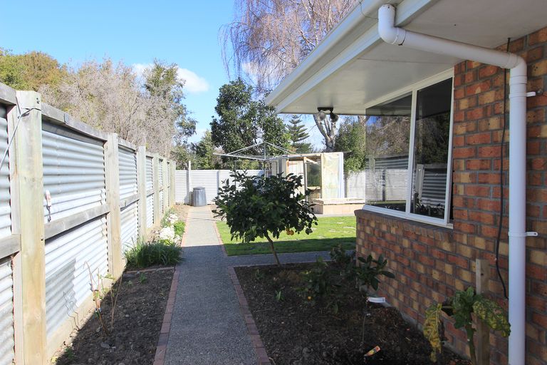 Photo of property in 17a Lucas Street, Riversdale, Blenheim, 7201