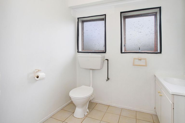 Photo of property in 7/18 Seabrook Avenue, New Lynn, Auckland, 0600