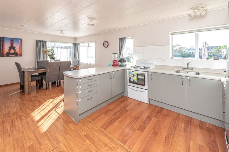 Photo of property in 32 Stafford Street, Springvale, Whanganui, 4501