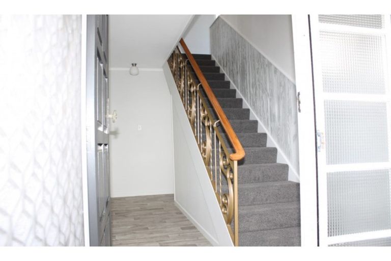 Photo of property in 9c Donald Street, Regent, Whangarei, 0112