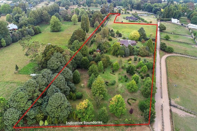 Photo of property in 13 Woodside Road, Matangi, Hamilton, 3284