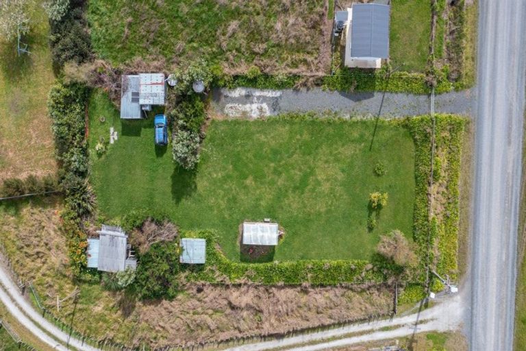 Photo of property in 8 Okahukura Road, Tapora, 0977