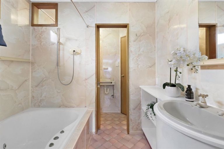 Photo of property in 55a Mcbride Street, Frankton, Queenstown, 9300