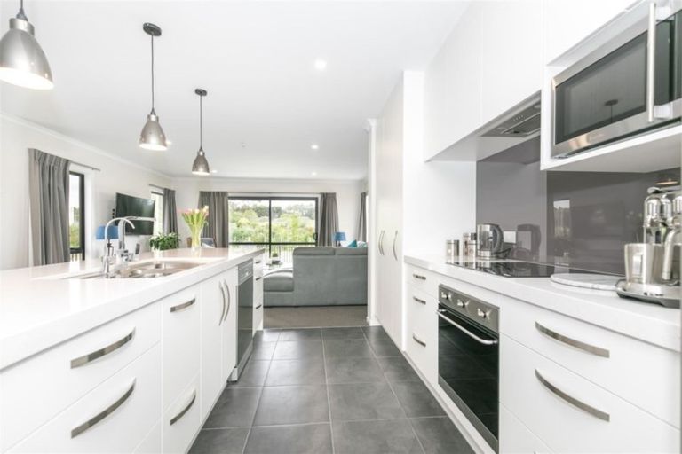 Photo of property in 15 Rebekah Crescent, Flagstaff, Hamilton, 3210