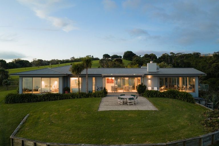 Photo of property in 1024 Takatu Road, Tawharanui Peninsula, Matakana, 0986