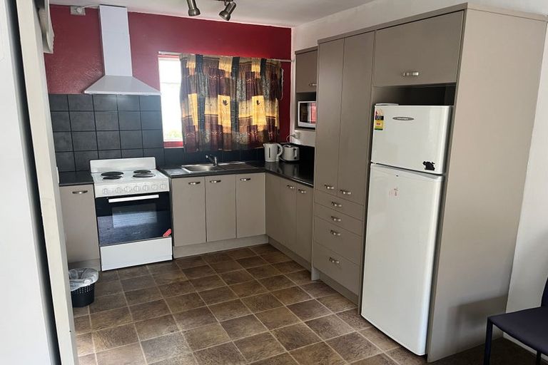 Photo of property in 9/13 Charlemont Street, Whitiora, Hamilton, 3200