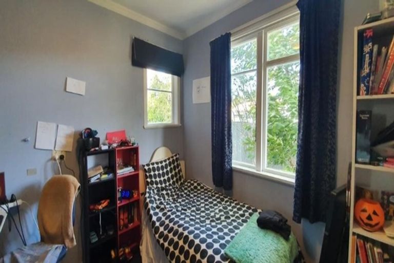 Photo of property in 19 Selwyn Crescent, College Estate, Whanganui, 4500