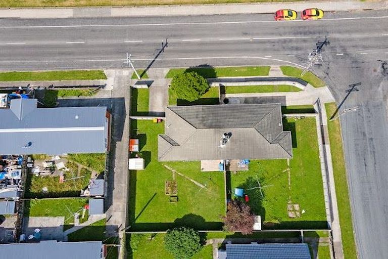 Photo of property in 306 George Street, Stokes Valley, Lower Hutt, 5019