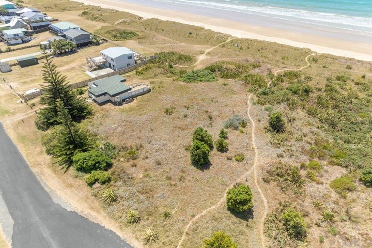 Photo of property in 95 Simon Urlich Road, Karikari Peninsula, 0483