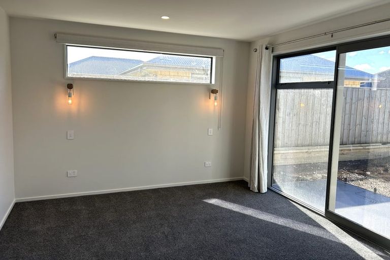 Photo of property in 25 Gemstone Place, Rolleston, 7615