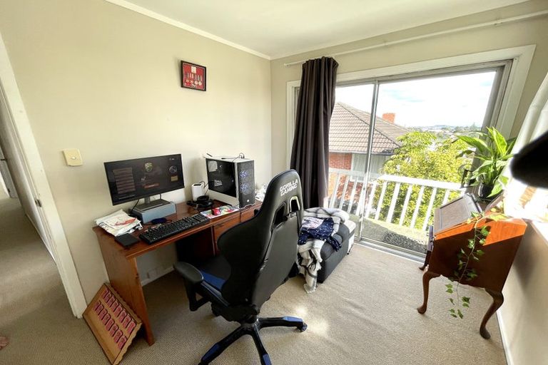 Photo of property in 6 Dudding Avenue, Northcote, Auckland, 0627