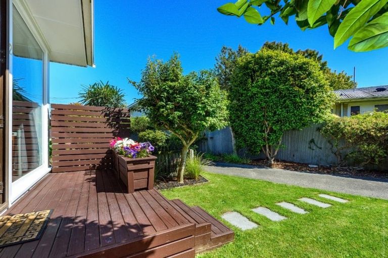 Photo of property in 2/118 Geraldine Street, Edgeware, Christchurch, 8013