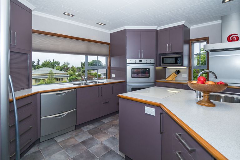 Photo of property in 78 Peel Street, Geraldine, 7930