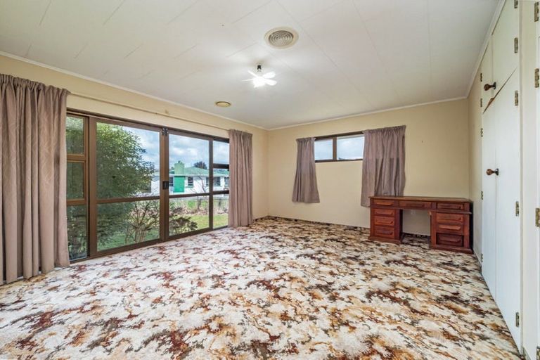 Photo of property in 73 Fergusson Street, Woodville, 4920