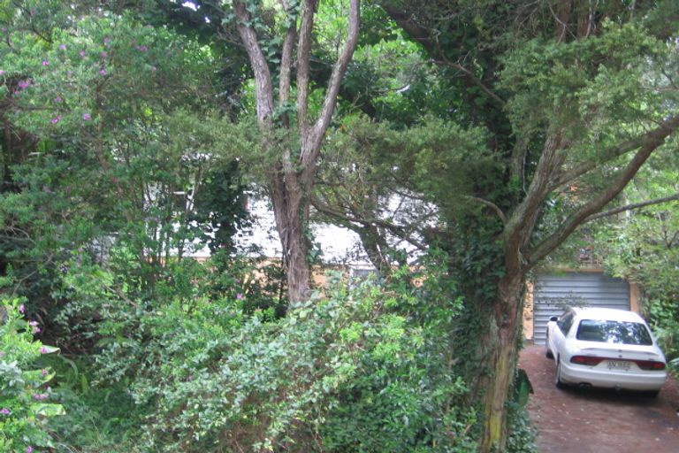 Photo of property in 35 Western Road, Laingholm, Auckland, 0604