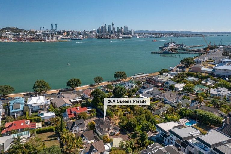 Photo of property in 1/26 Queens Parade, Devonport, Auckland, 0624