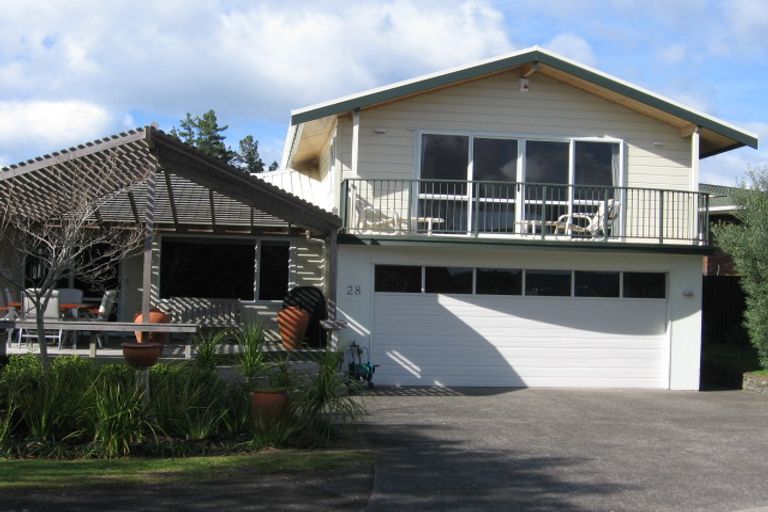 Photo of property in 28 Brodie Lane, Pauanui, Hikuai, 3579
