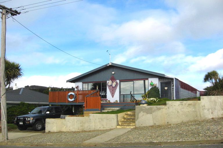 Photo of property in 350 Barrow Street, Bluff, 9814