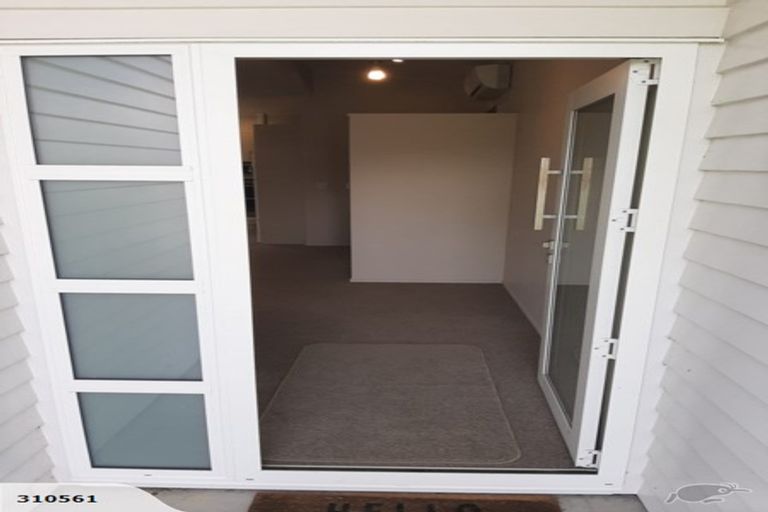 Photo of property in 60 Pipiroa Road, Ngatea, 3503