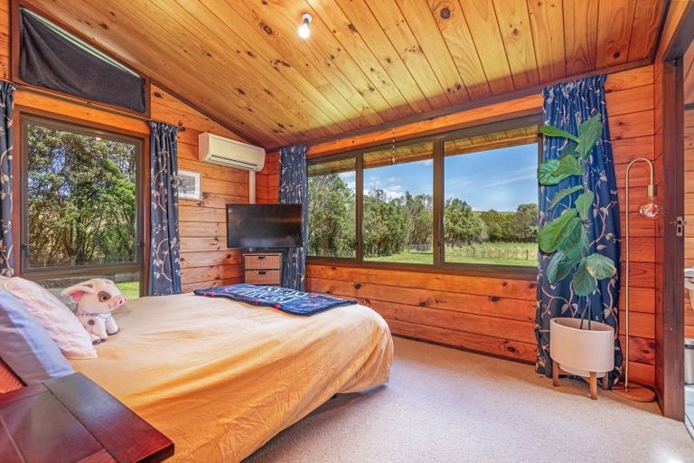 Photo of property in 450 Fitzherbert Road East, Aokautere, Palmerston North, 4471