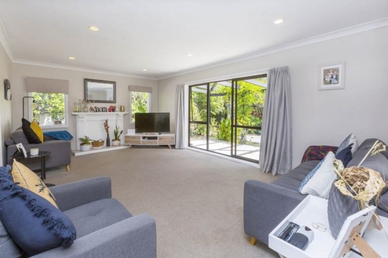 Photo of property in 58 Akatarawa Road, Brown Owl, Upper Hutt, 5018