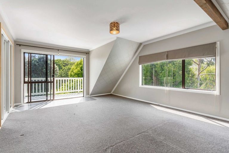 Photo of property in 234 Russell Bruce Place, Onemana, Whangamata, 3691