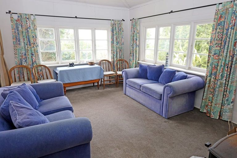 Photo of property in 1 Peace Street, Taieri Beach, Taieri Mouth, 9091