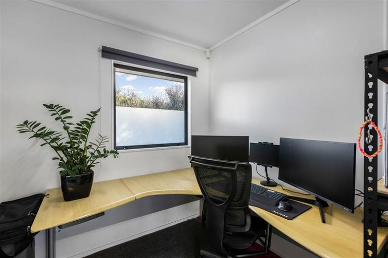 Photo of property in 56 Donald Street, Stanmore Bay, Whangaparaoa, 0932