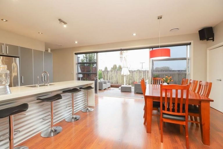 Photo of property in 17 Wiltshire Drive, Huntington, Hamilton, 3210