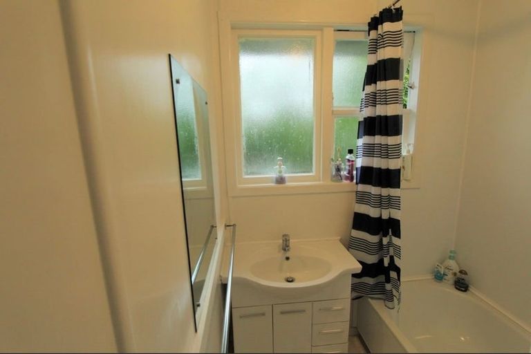 Photo of property in 6 Pukeko Place, Tokoroa, 3420