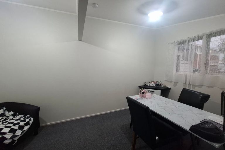 Photo of property in 2/38 Parkers Road, Tahunanui, Nelson, 7011