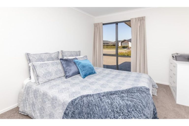 Photo of property in 105 Metehau Street, Marshland, Christchurch, 8083