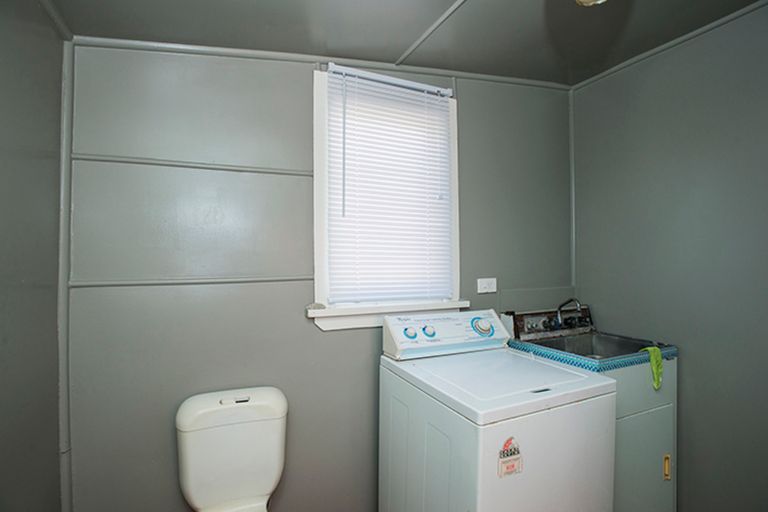 Photo of property in 17 Harris Street, Kaiti, Gisborne, 4010