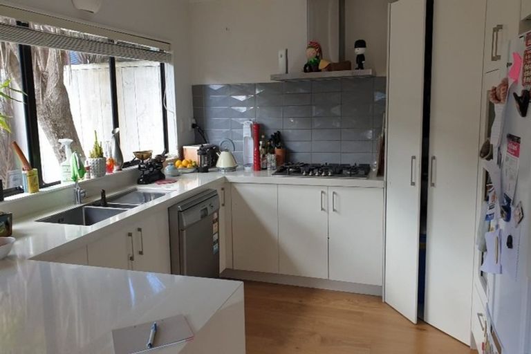 Photo of property in 4/45 Rawene Road, Birkenhead, Auckland, 0626