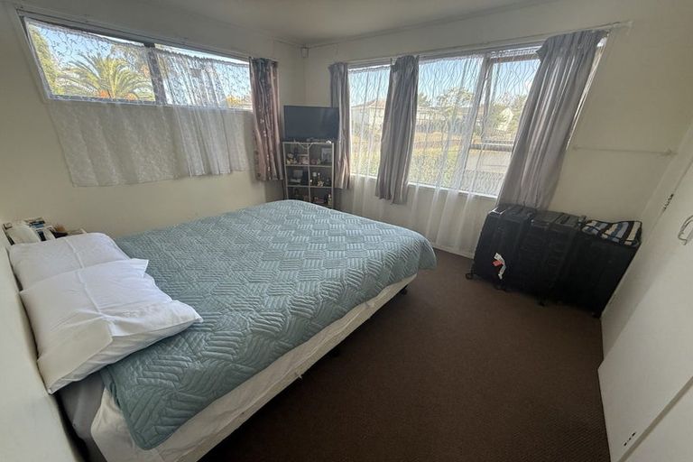 Photo of property in 11 Limond Street, Randwick Park, Auckland, 2105