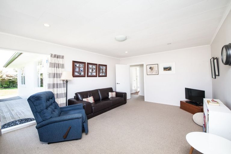 Photo of property in 75 Long Melford Road, Awapuni, Palmerston North, 4412