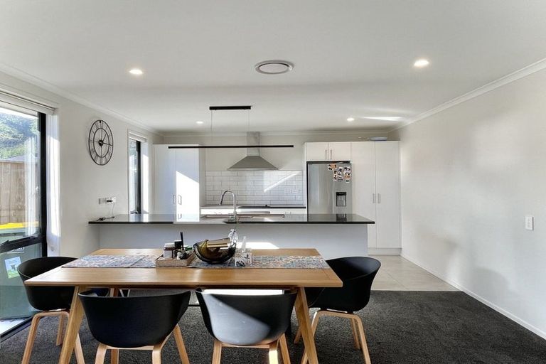 Photo of property in 19 Te Ara O Toroa, Wainuiomata, Lower Hutt, 5014