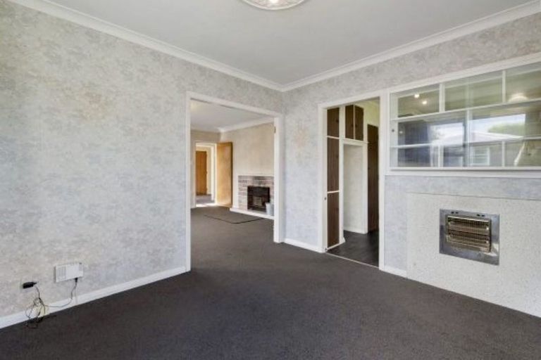 Photo of property in 24 Kent Crescent, Awapuni, Palmerston North, 4412