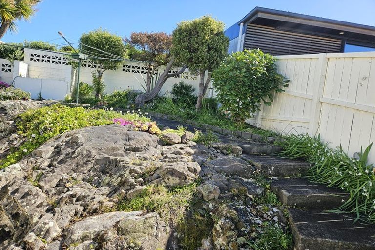 Photo of property in 62 Belleview Terrace, Mount Pleasant, Christchurch, 8081